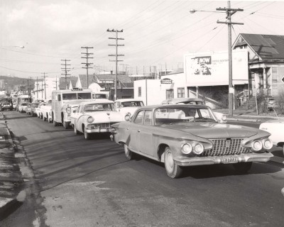 a2005-001-523-se-powell-blvd-west-from-se-17th-1964.jpg